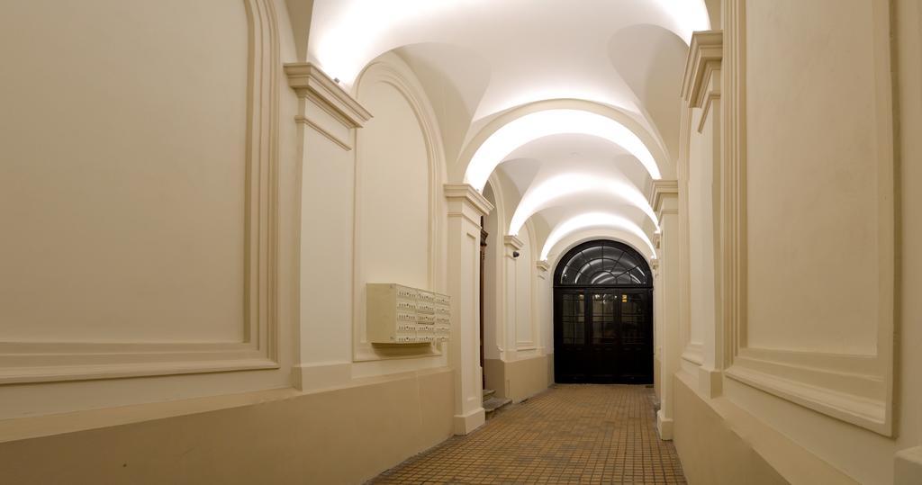 777 Apartaments Krakow Exterior photo